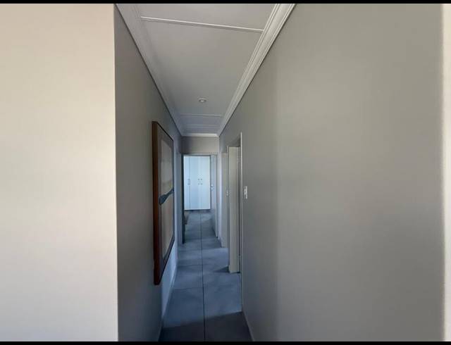 3 BEDROOM TOWNHOUSE FOR SALE IN COSMO CITY